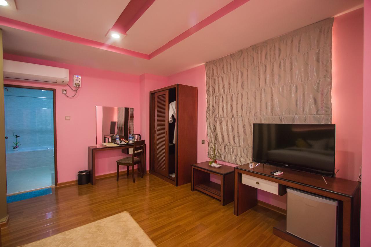 Grand Central Hotel Mandalay Extérieur photo